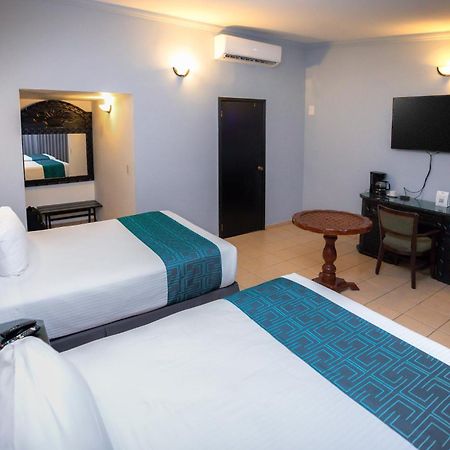 Inhouse Select Hacienda Tres Rios Hotel Culiacan Exterior photo