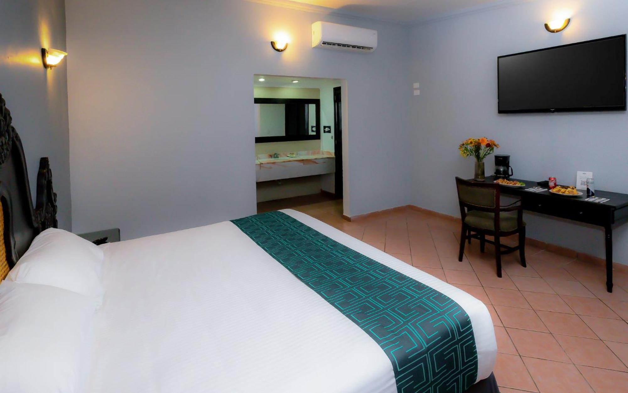 Inhouse Select Hacienda Tres Rios Hotel Culiacan Exterior photo