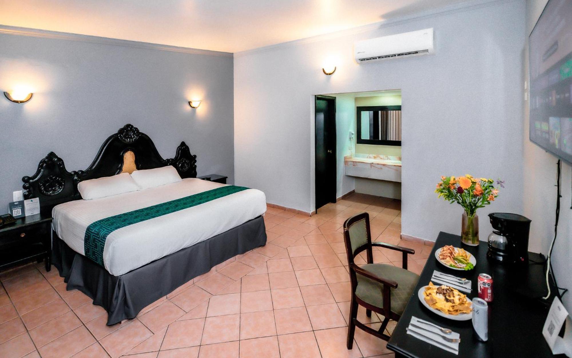 Inhouse Select Hacienda Tres Rios Hotel Culiacan Exterior photo